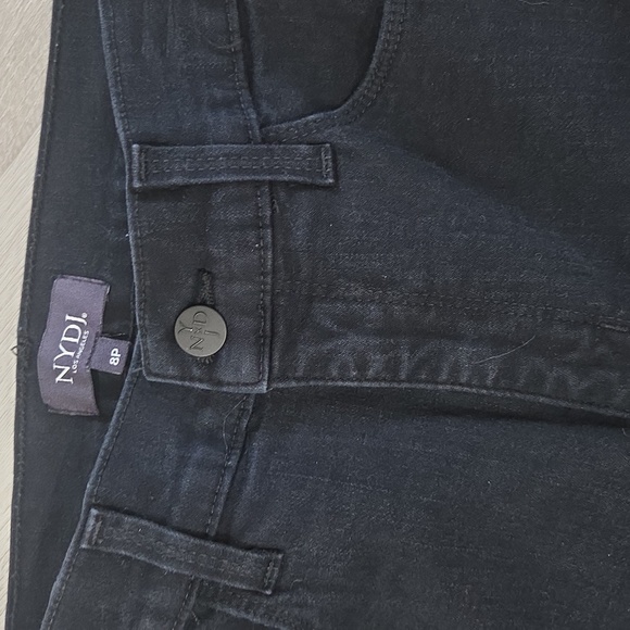 NYDJ Jeans Womens 2 Black Straight Leg Lift Tuck Technology Stretch Denim 8P - Picture 2 of 7